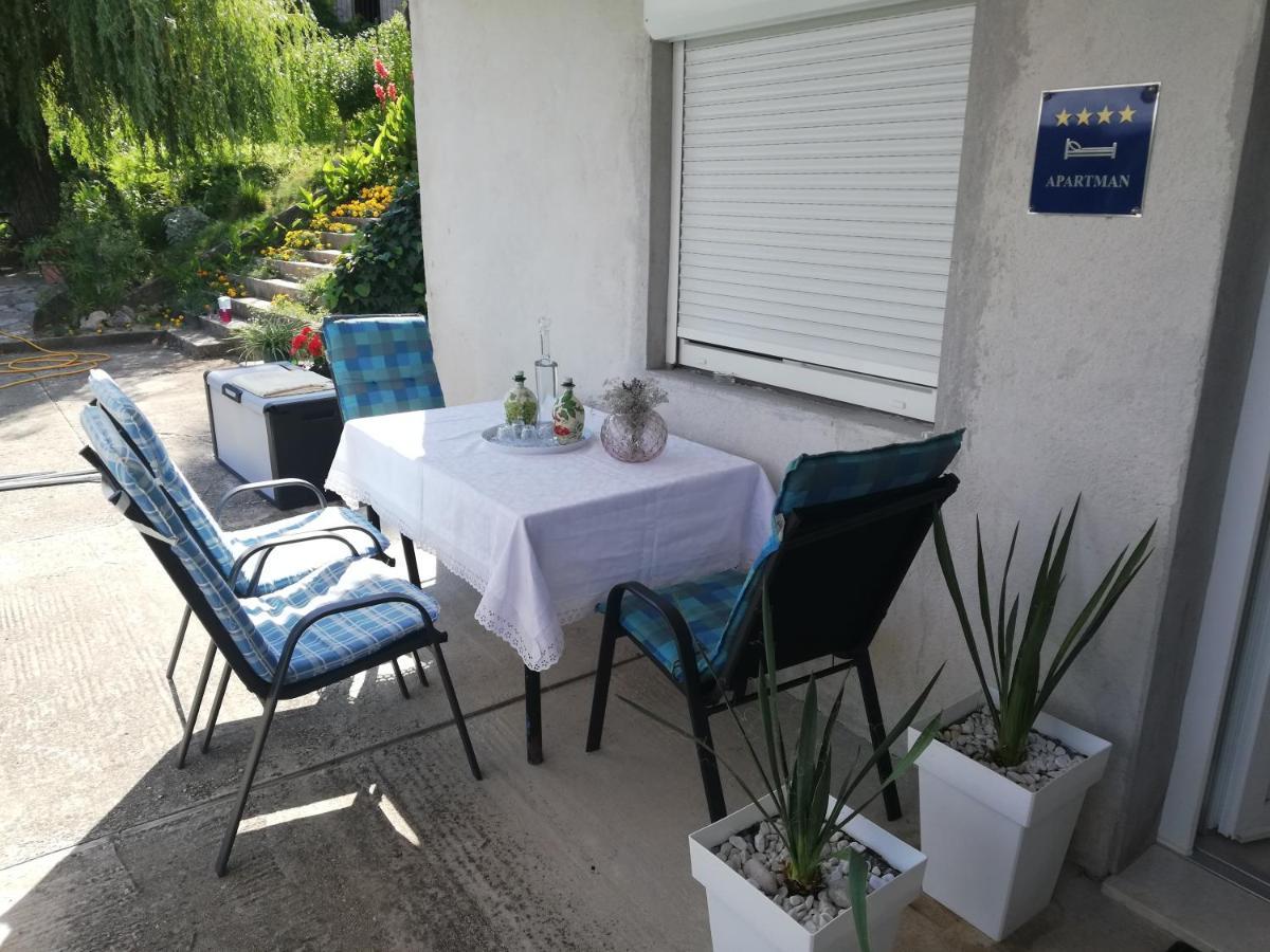 Apartment Boba Sinj Buitenkant foto