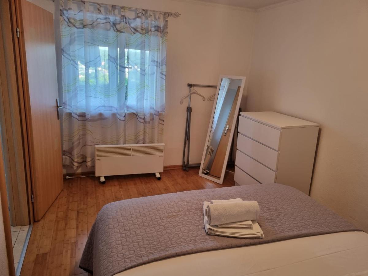 Apartment Boba Sinj Buitenkant foto
